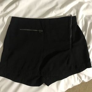 abercrombie and fitch black skirt with zippers